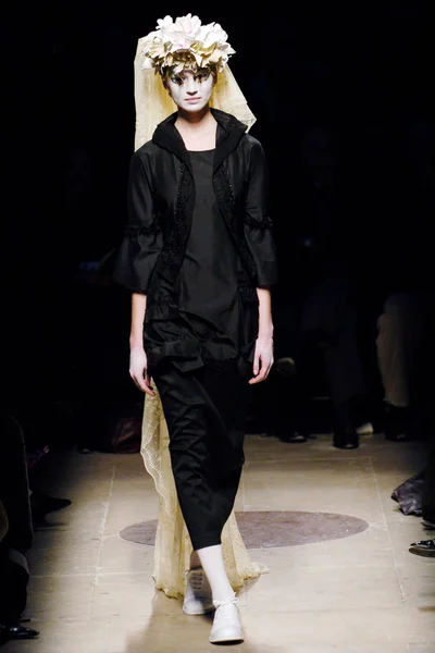 Look 35